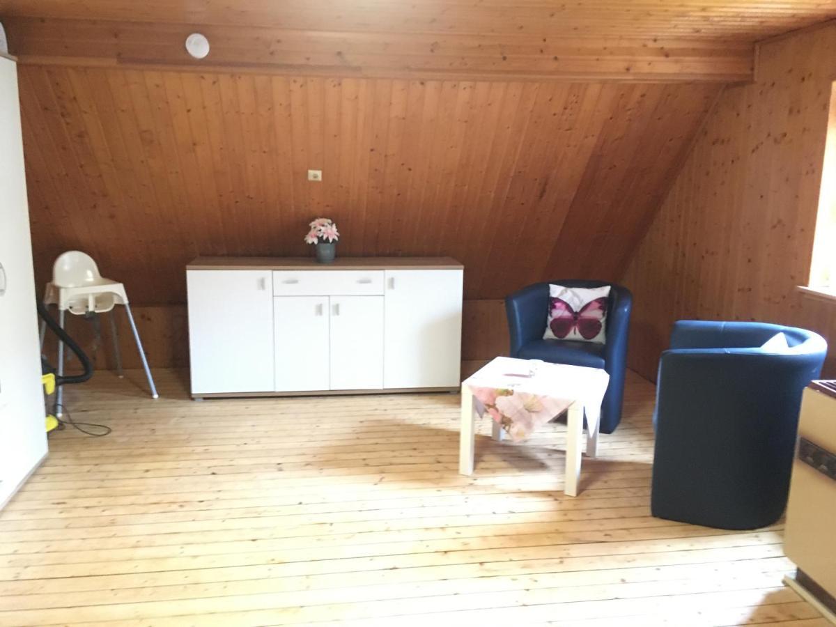 Ferienwohnung Burgblick Reifferscheid ヘレンタール エクステリア 写真